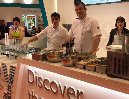 TÜRK GIDA İHRACATÇILARI JAPONYA FOODEX FUARINDAYDI