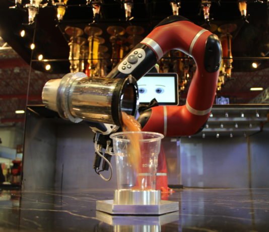 Barmen Robot, HORECA Sektörünün Hizmetinde