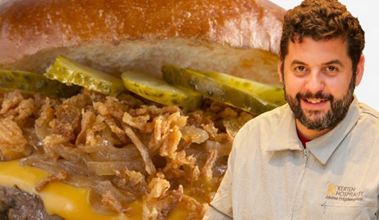 Michelin Yıldızı İspanyol Şeften Evlere Frikadell Burger Servisi Frikadell Burger