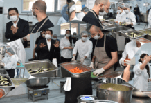 Ünlü Şefler İhtiyaç Sahipleri ve Sağlık Çalışanları İçin Mutfağına Girdi tuzla belediyesi