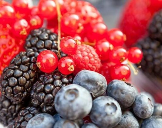 Antosiyaninin Faydaları Neler? Antosiyanin İçeren Besinler Antosiyanin İçeren Besinler