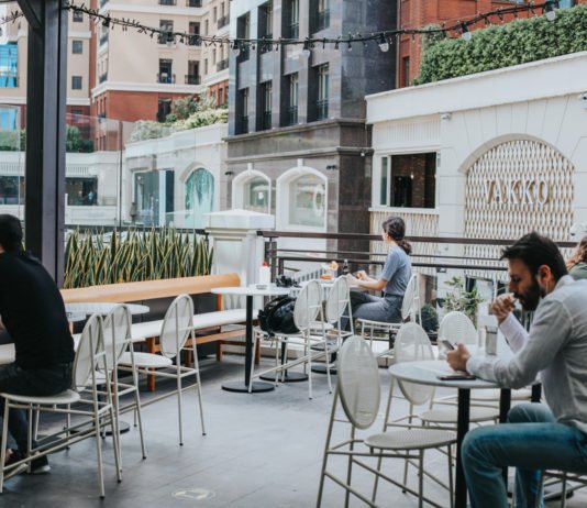 Gurme Hamburgerin Adı Zula’nın En Yeni Mekanı Emaar’da Açıldı EMAAR_Square_Mall_Zula_G__rseller___2_