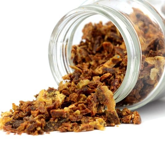 “Yasaklar bitti! Asıl bundan sonra propolis kullanmalıyız.” Propolis