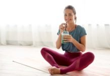 Spor Yapanlar: Bu Besinleri Sofranızdan Eksik Etmeyin Kuru baklagiller: Soyafasulyesi (tofu), barbunya, mercimek, nohut, kuru fasulye ve bezelye gibi çeşitleri ile kuru baklagiller, uzun süre tok kalmayı sağlayan önemli birer lif kaynağıdır.