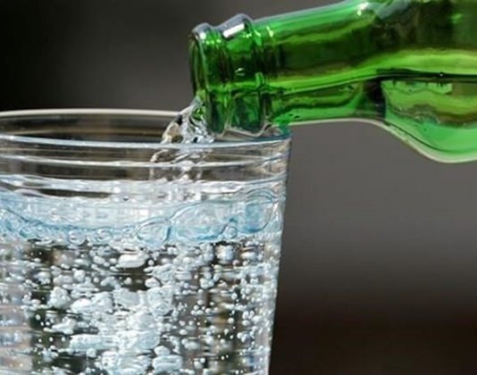 Maden Suyu İçmek İçin 5 Önemli Sebep Ve Bilinmesi Gerekenler Maden suyu