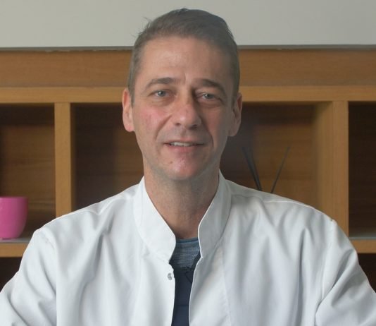 Beslenmek İle Gıdalanmak Arasındaki Fark Nedir? Infinity Regenerative Clinic Başhekimi Dr. Yıldıray Tanrıver