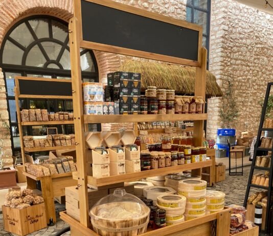 Datça Murat Çiftliği İş Birliği İle Fişekhane Ekolojik Pazar Açıldı Ekolojik pazar