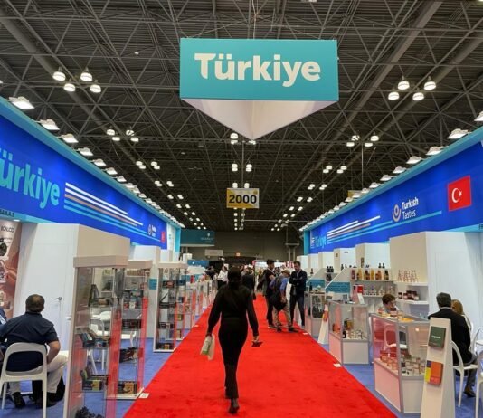 Turkish Tastes Reference Cookbook ABD’de Tanıtıldı Türk gıda ihracatçıları