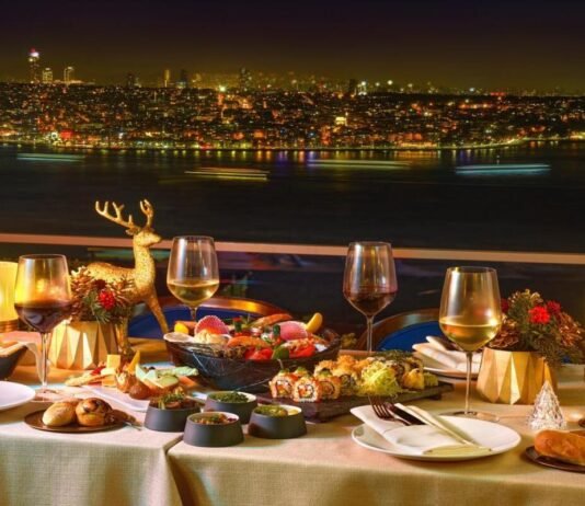 Yeni Yıl Ruhunu Izaka Terrace’da Yaşayın Yeni Yıl Ruhunu Izaka Terrace’da Yaşayın