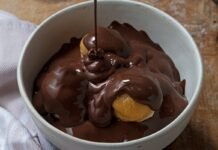 Özsüt, Yılın En Sevilen Tatlarını Listeledi Özsüt, yılın en sevilen tatlarını listeledi