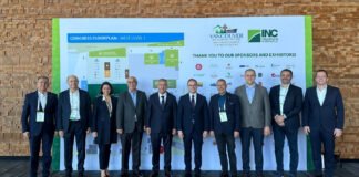 Dünya Kuru ve Kabuklu Meyve sektörünün en büyük organizasyonu Kanada’da gerçekleşti Dünya Kuru ve Kabuklu Meyve sektörünün en büyük organizasyonu Kanada’da gerçekleşti